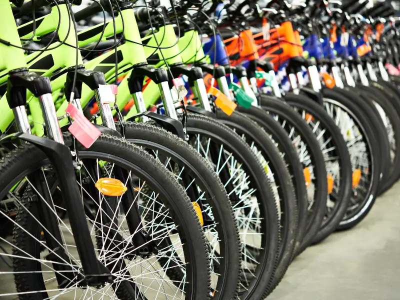 Moutainbikes på række